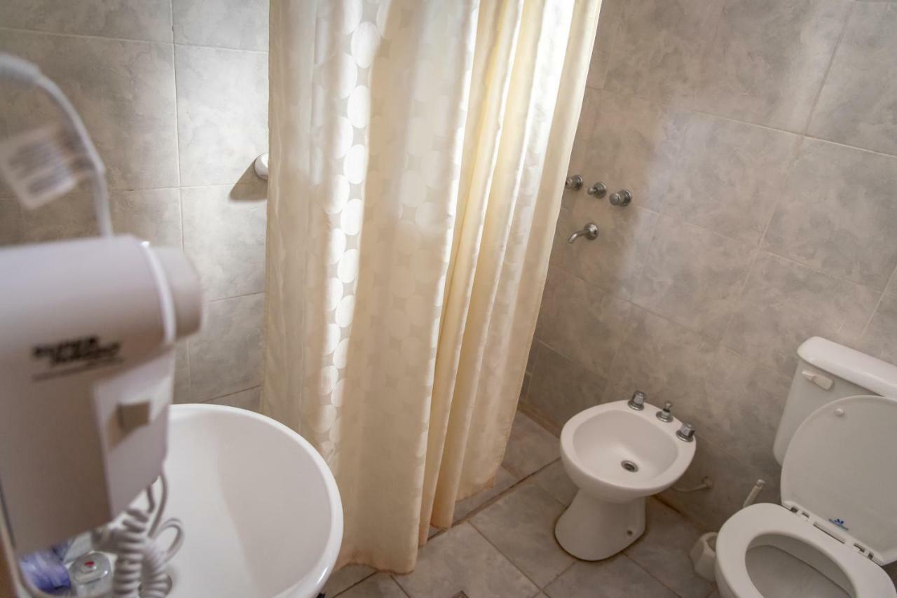 Hostal Sante Тиногаста Экстерьер фото